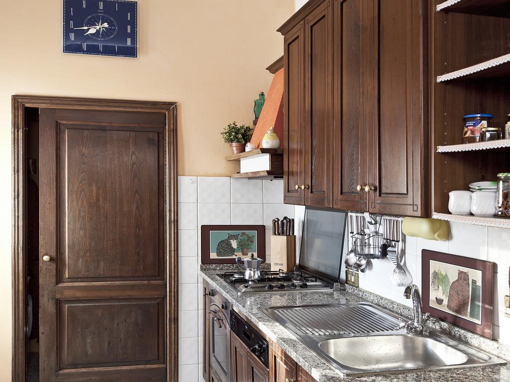 Oltrarno Home Silvia Florencja Pokój zdjęcie